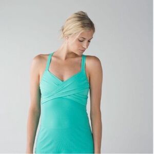 LULULEMON Tank Wrap It Up
